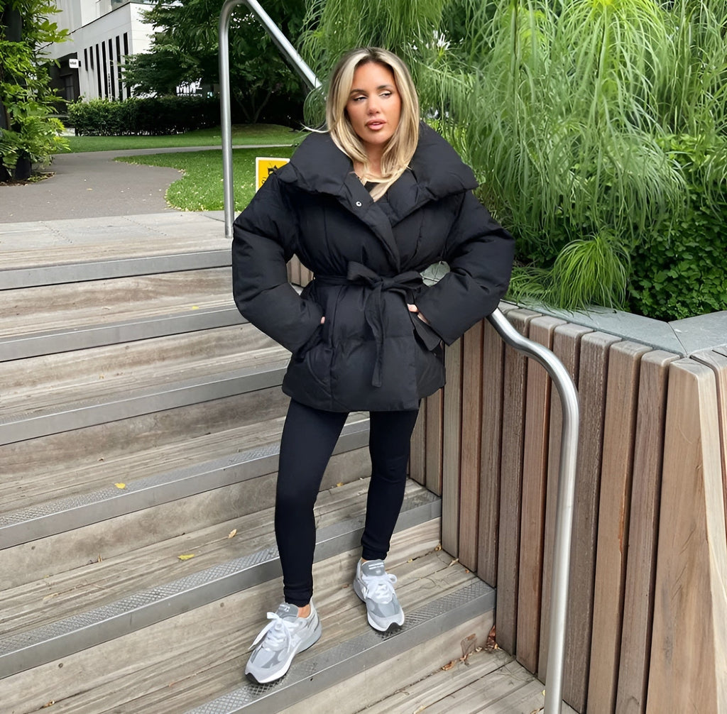AMELIE – Chaqueta de plumas con cordones