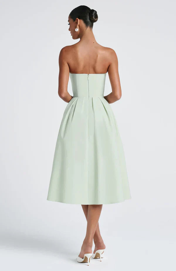 LAILA-MARIE | Vestido midi Curve Torch