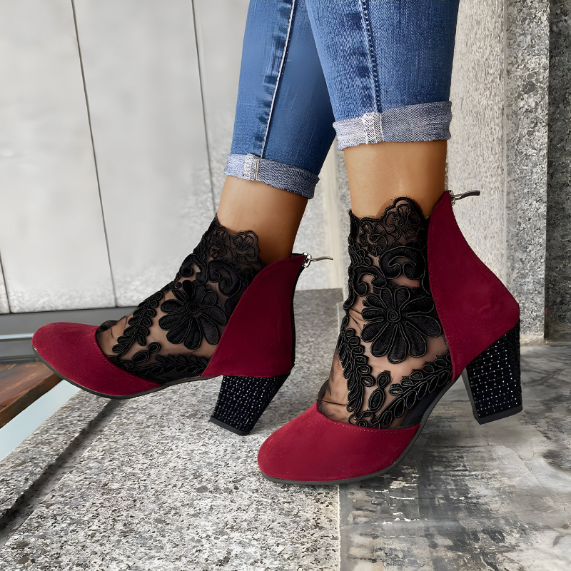 NORA | Elegantes tacones de encaje