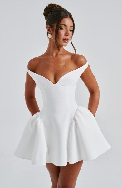 SERAFINA | Elegante minivestido