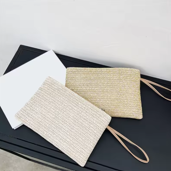 Cartera de Embrague de Paja Elegante