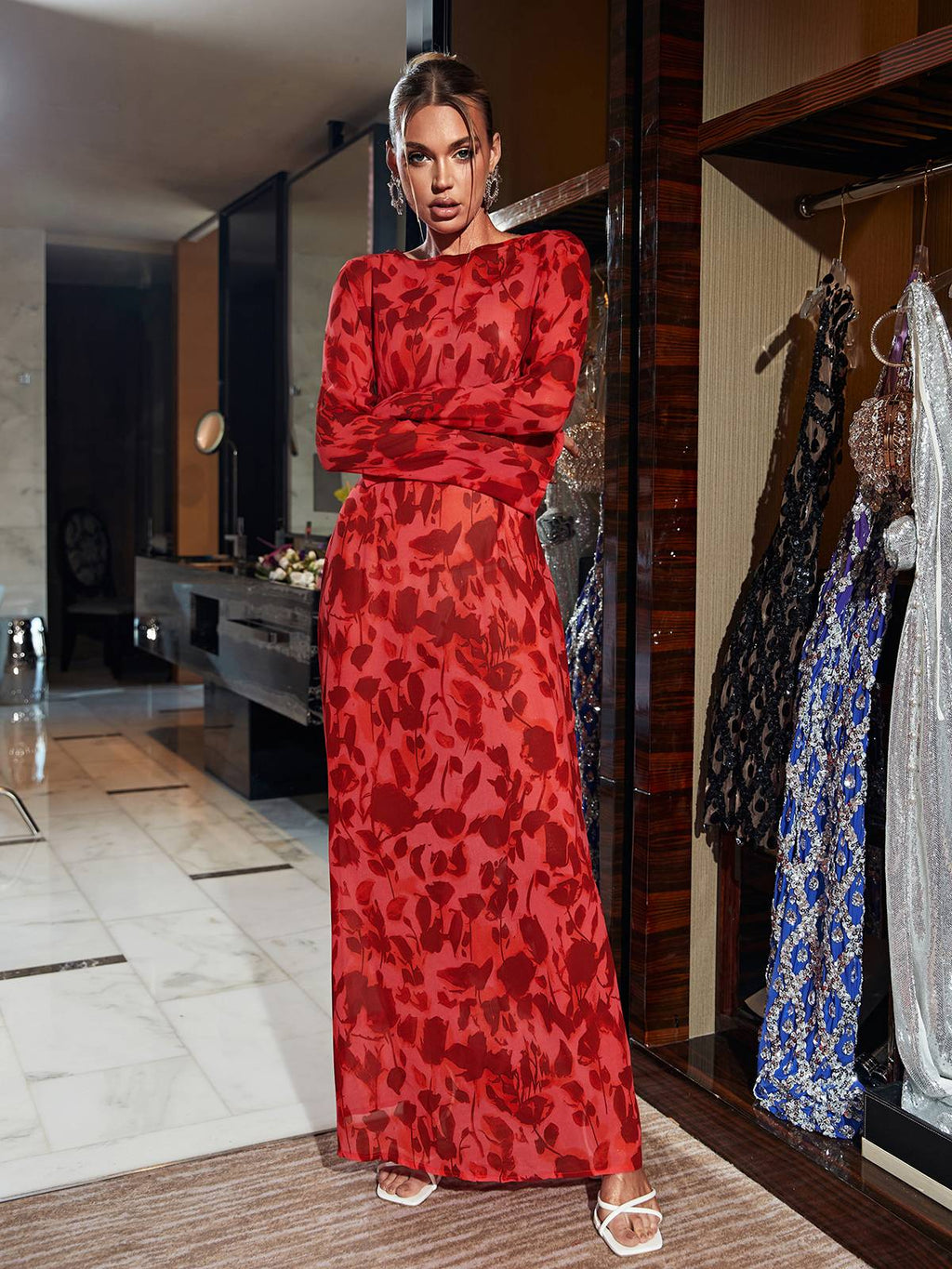 URSZULA – Vestido maxi de rosas