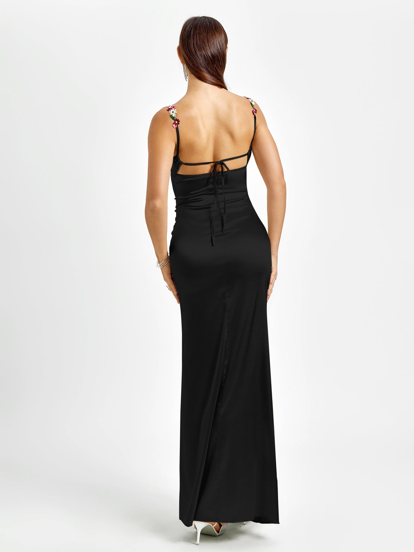 SARAH | Maxivestido de satén adornado
