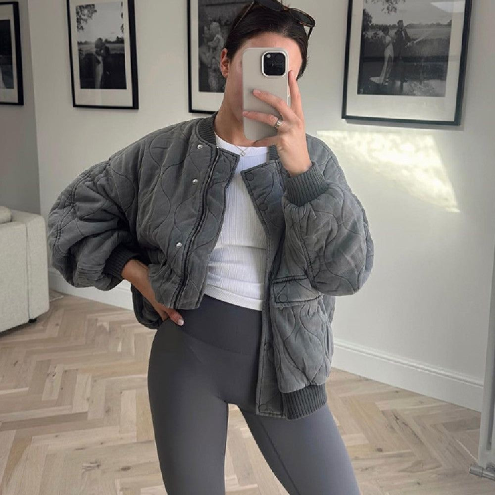 MALIN | Chaqueta bomber minimalista