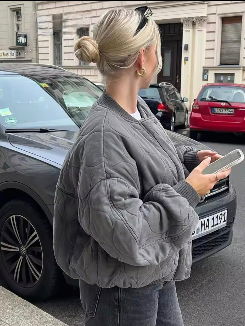 MALIN | Chaqueta bomber minimalista