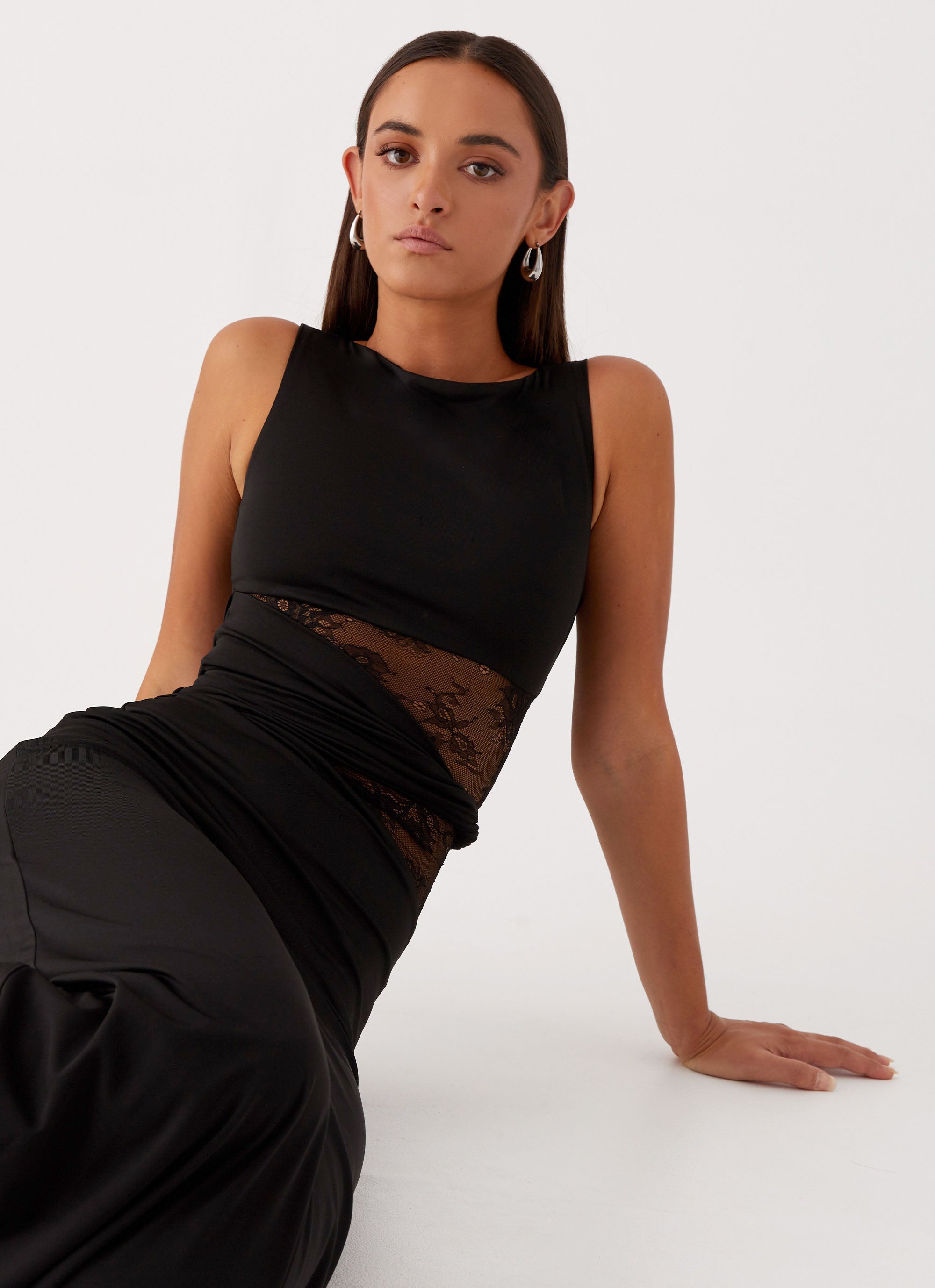 ESTELLE | Vestido Cut-Out