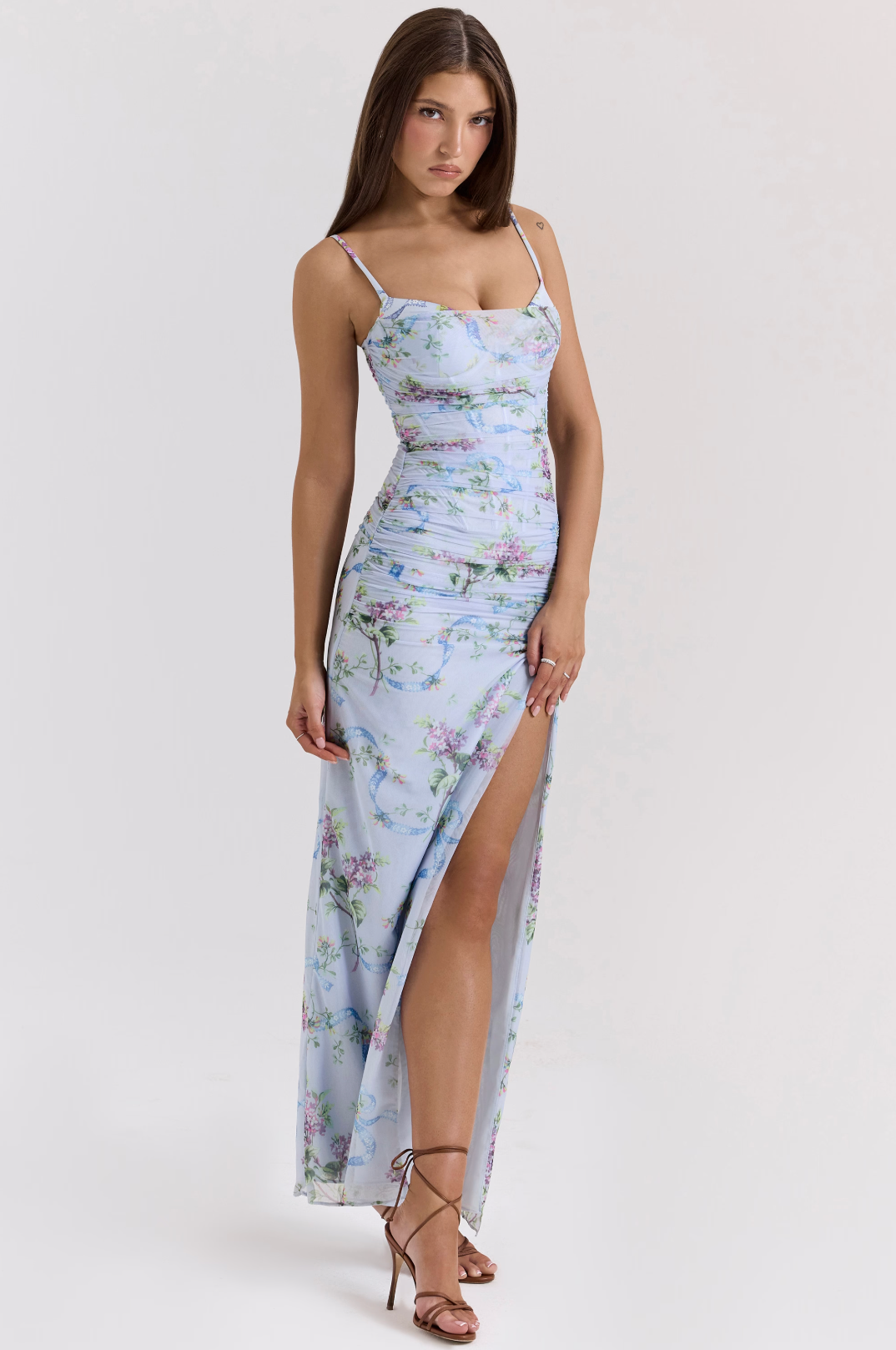 JACKLYNN | Cuerpo en Flor