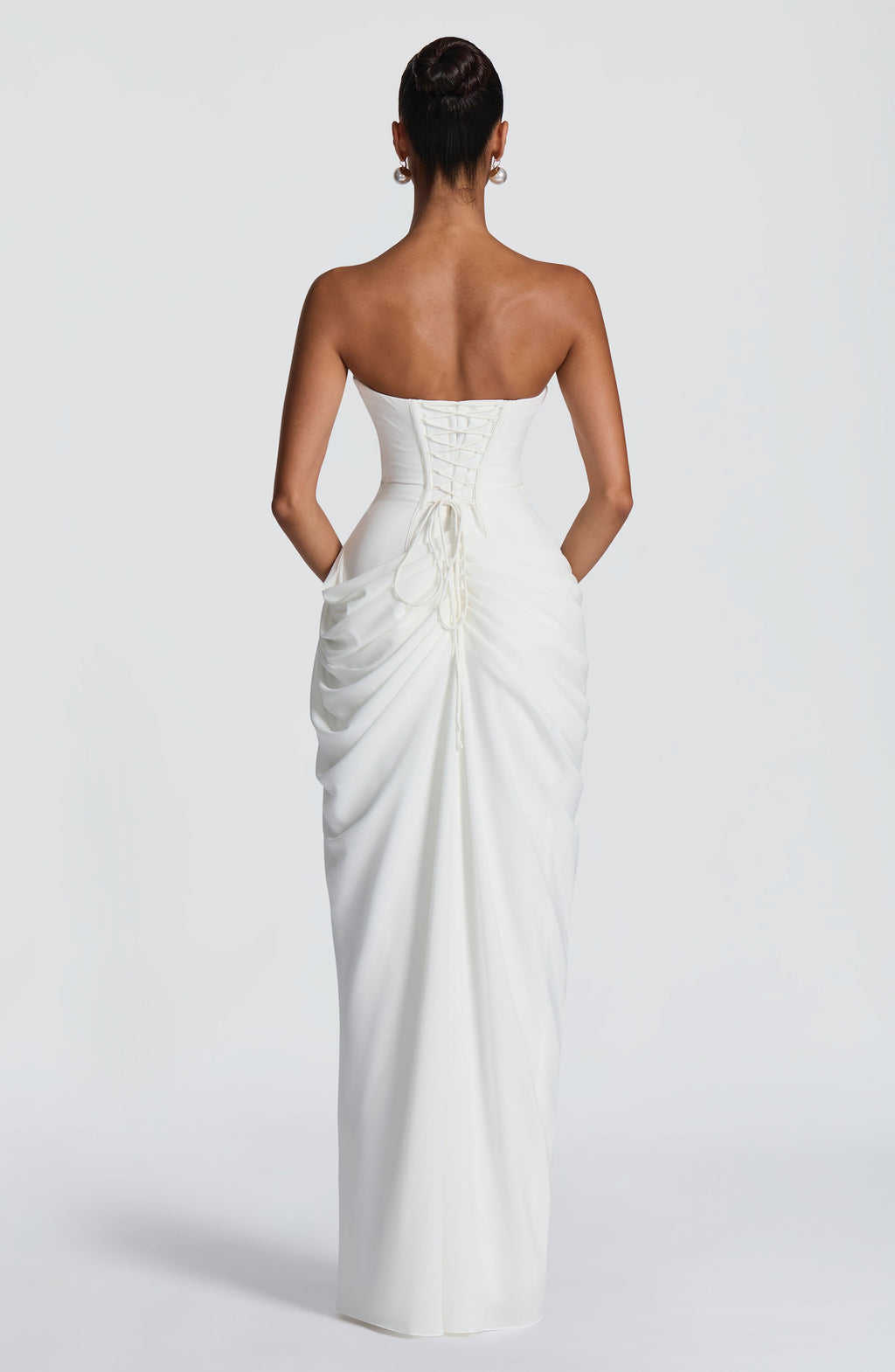 HANNAH | Elegante Vestido Maximalista con Drapado y Alta Abertura