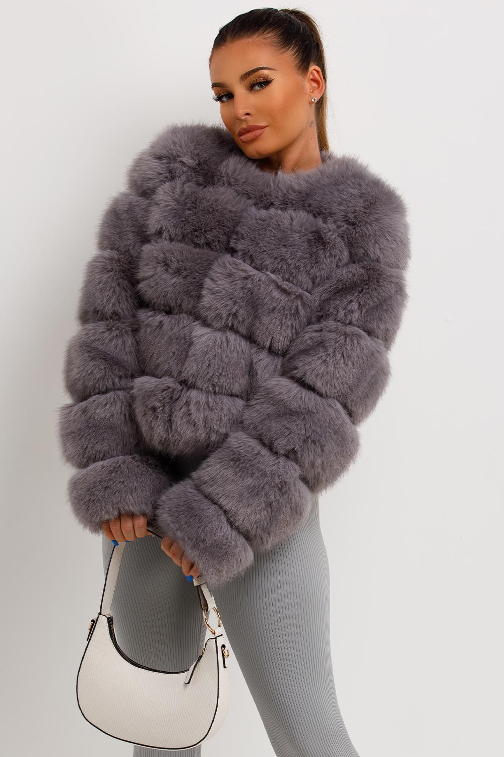 ROSIE | Glamourosa Chaqueta de Piel Sintética