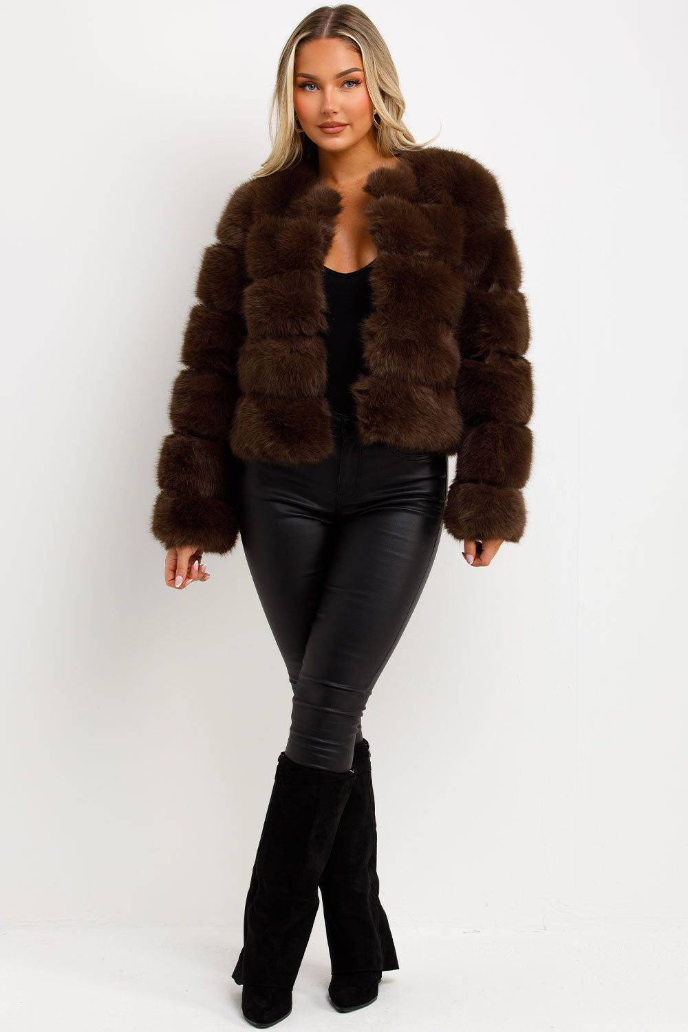 ROSIE | Glamourosa Chaqueta de Piel Sintética