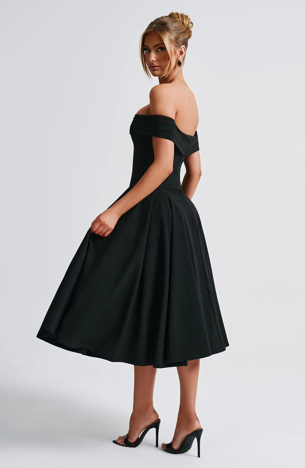 ELENA | Vestido Midi Estiloso Off-Shoulder