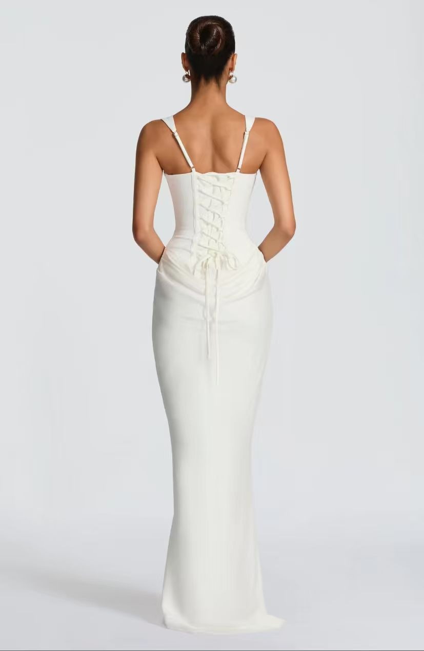 ELEONORA | Vestido Maximalista Minimalista Atemporal