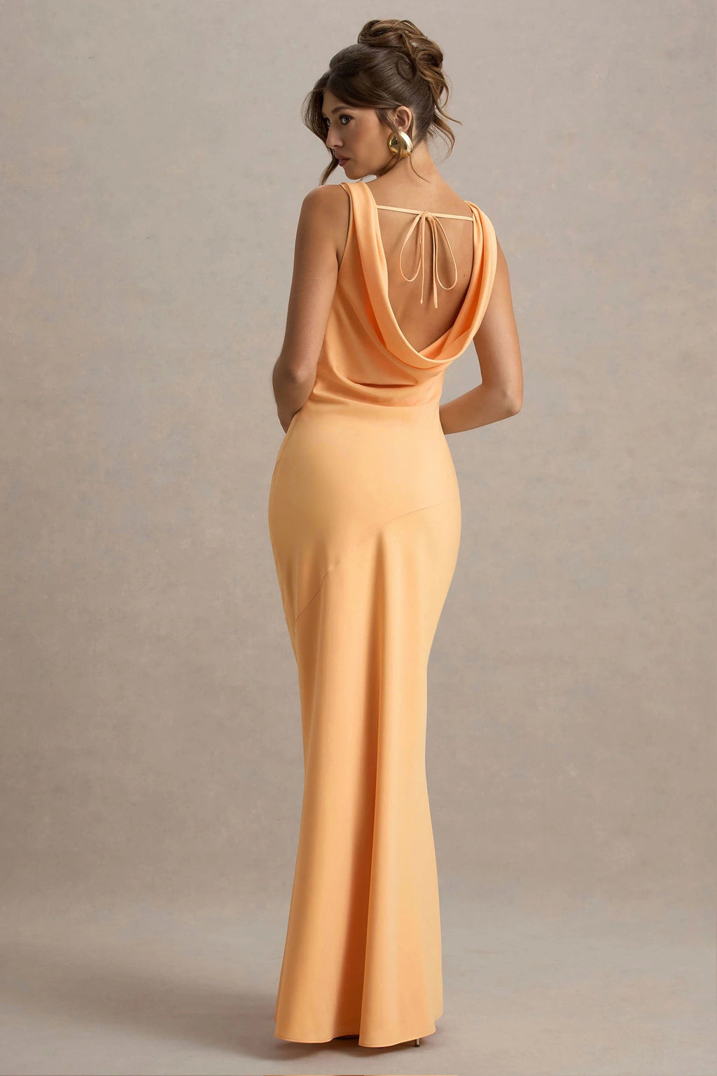LENA | Vestido Maxí minimalista con escote drapeado