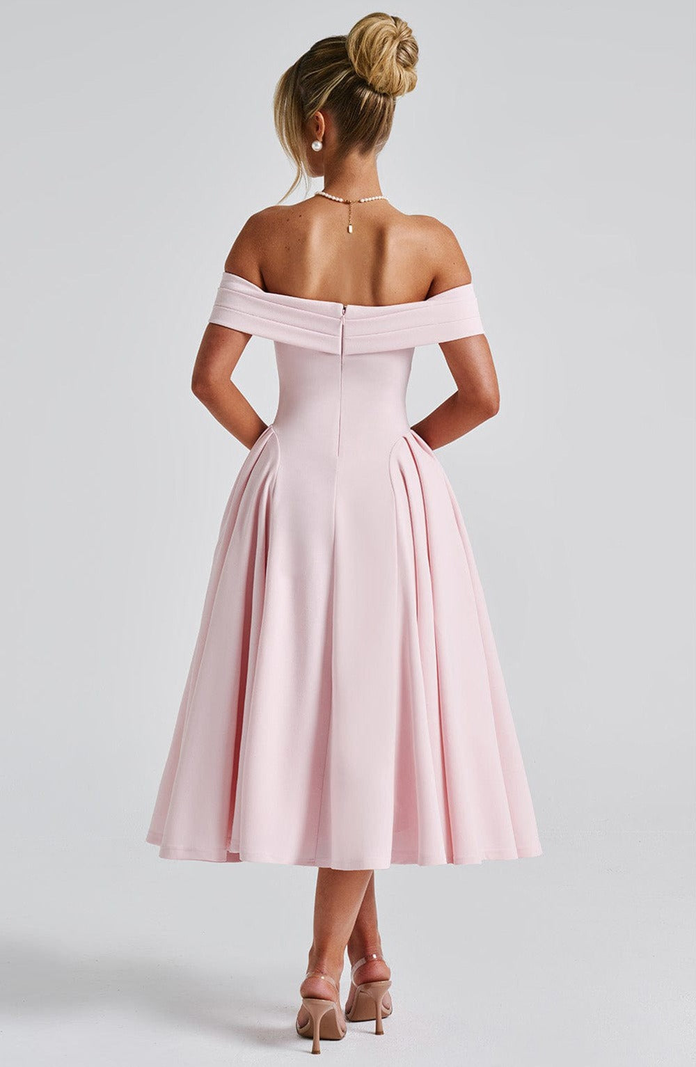 ELENA | Vestido Midi Estiloso Off-Shoulder